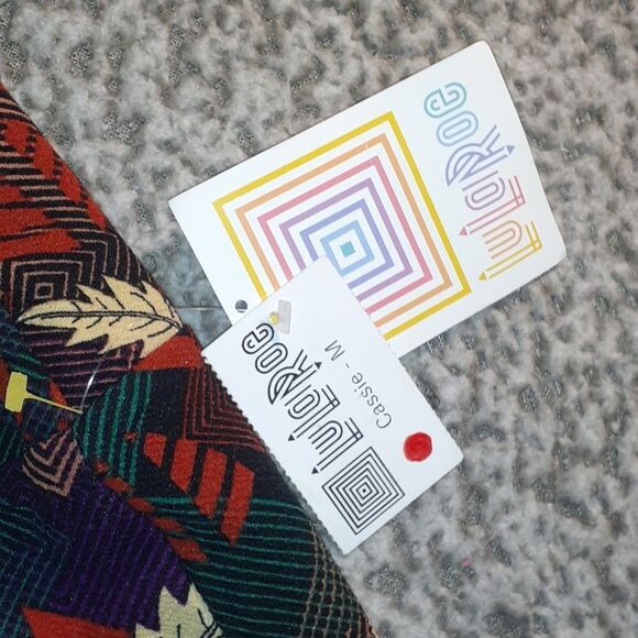 Cassie Lularoe Leaf Print Skirt SIZE M - Picture 3 of 3